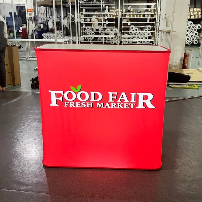 Podnoszona lada prostokątna LED